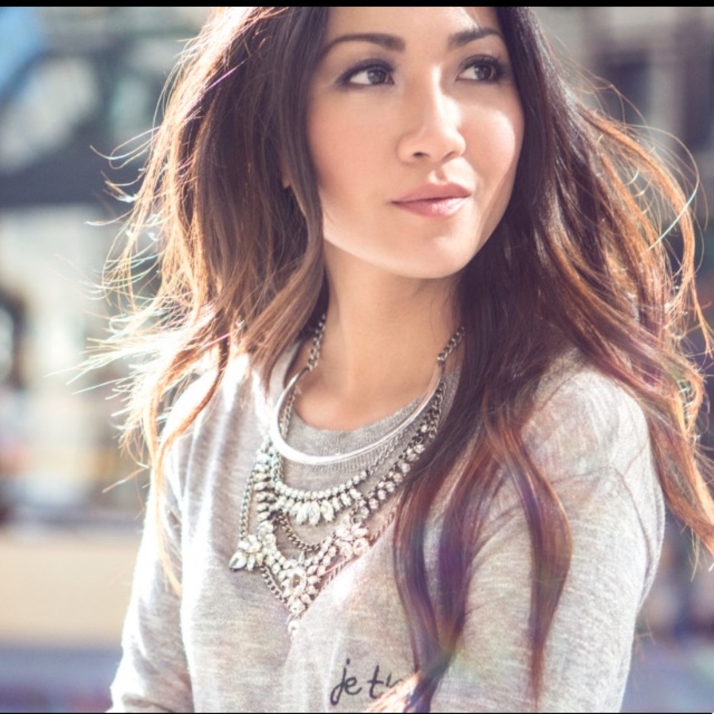 Bauble bar necklace